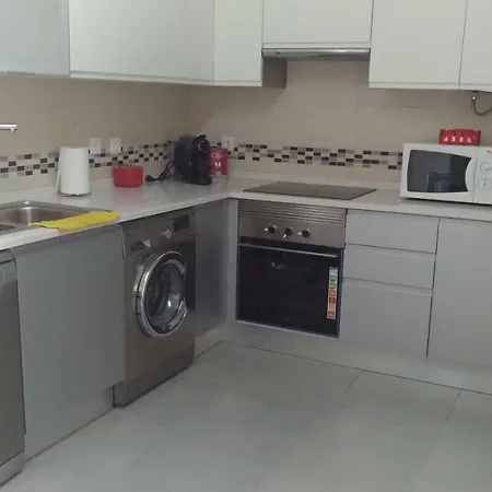 Lägenhet Apartamento Novo Espacoso Fuzeta