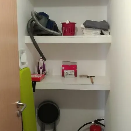 Apartamento Novo Espacoso Apartamento