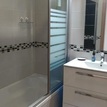 Apartamento Novo Espacoso Apartamento